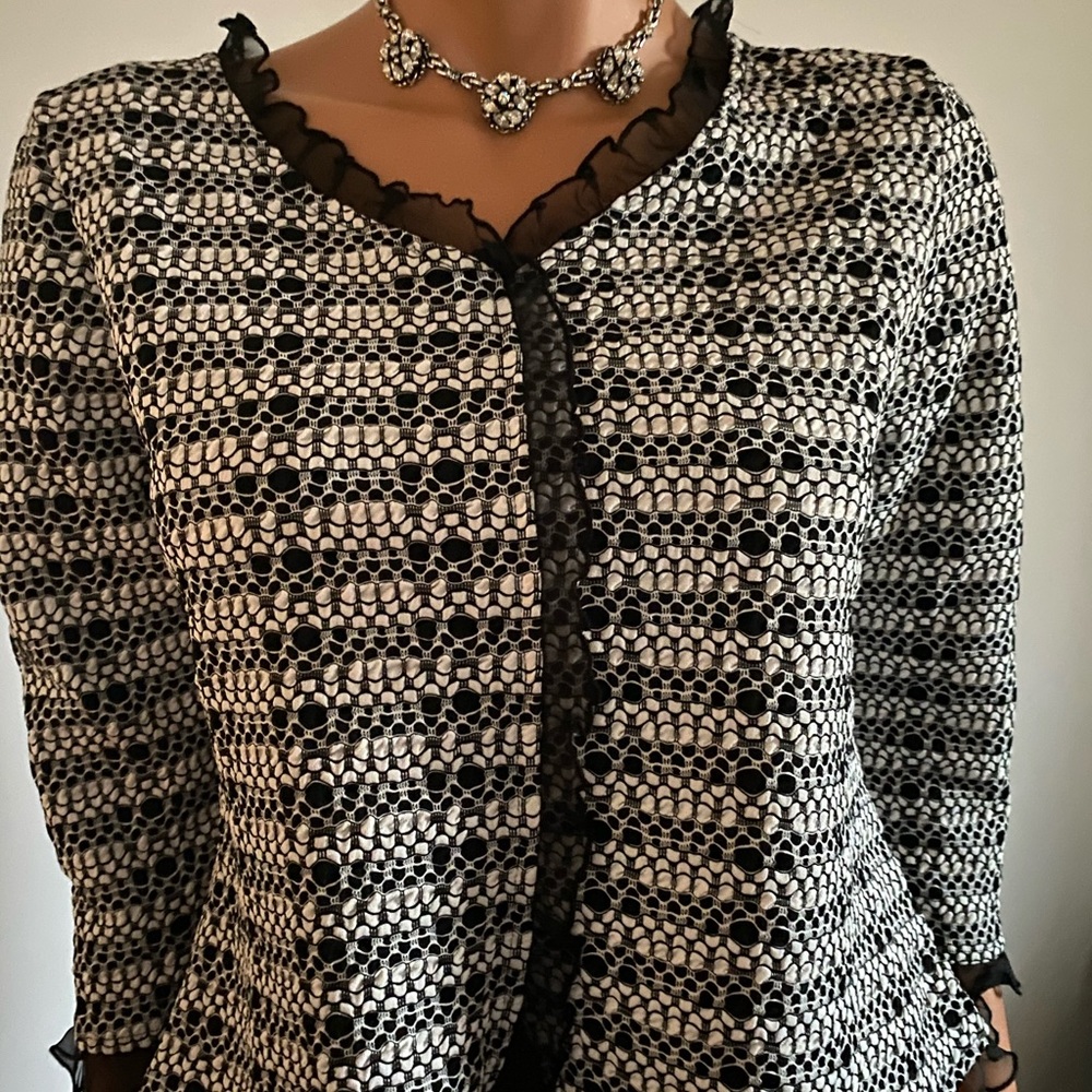 Top by Nicole size large